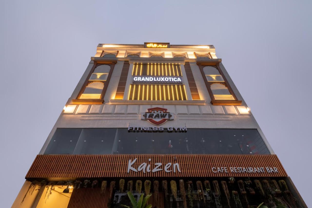 Grand Luxotica By Dls Hotels Dehradun Exterior foto